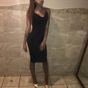 Thin Strap , Backout Dress